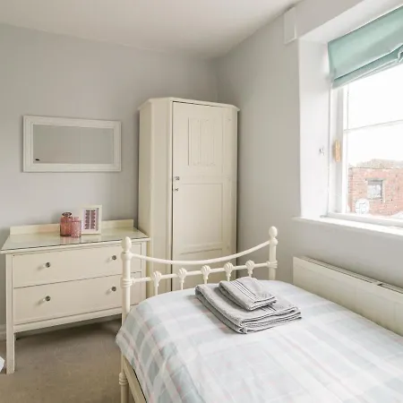 Myrtle Cottage, Pickering